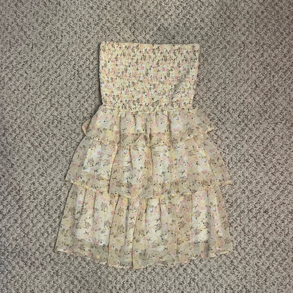 Strapless dress